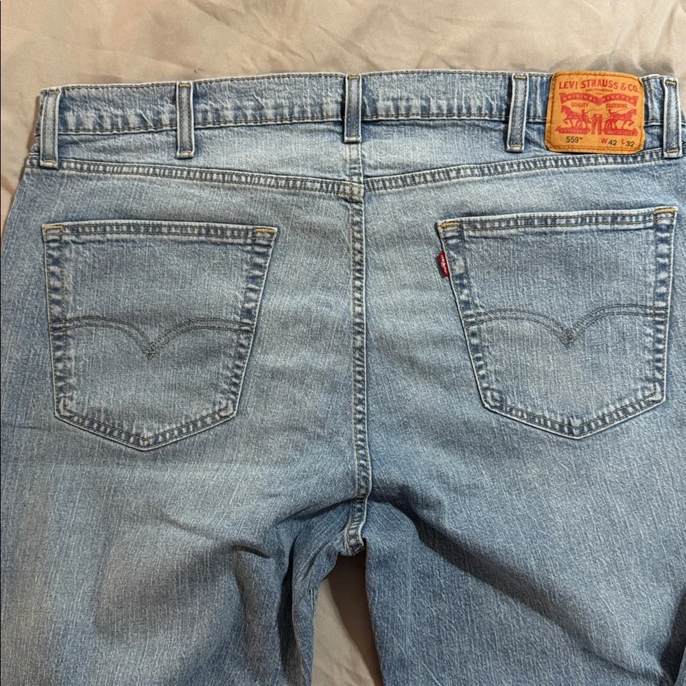 Levi's 559 Light Blue Relaxed Fit Jeans 42 x 32 - Picture 3 of 4